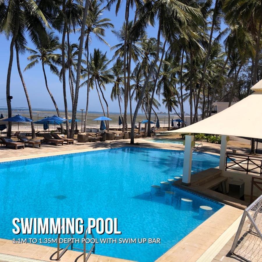 Kenya Bay Beach Hotel Bamburi Esterno foto